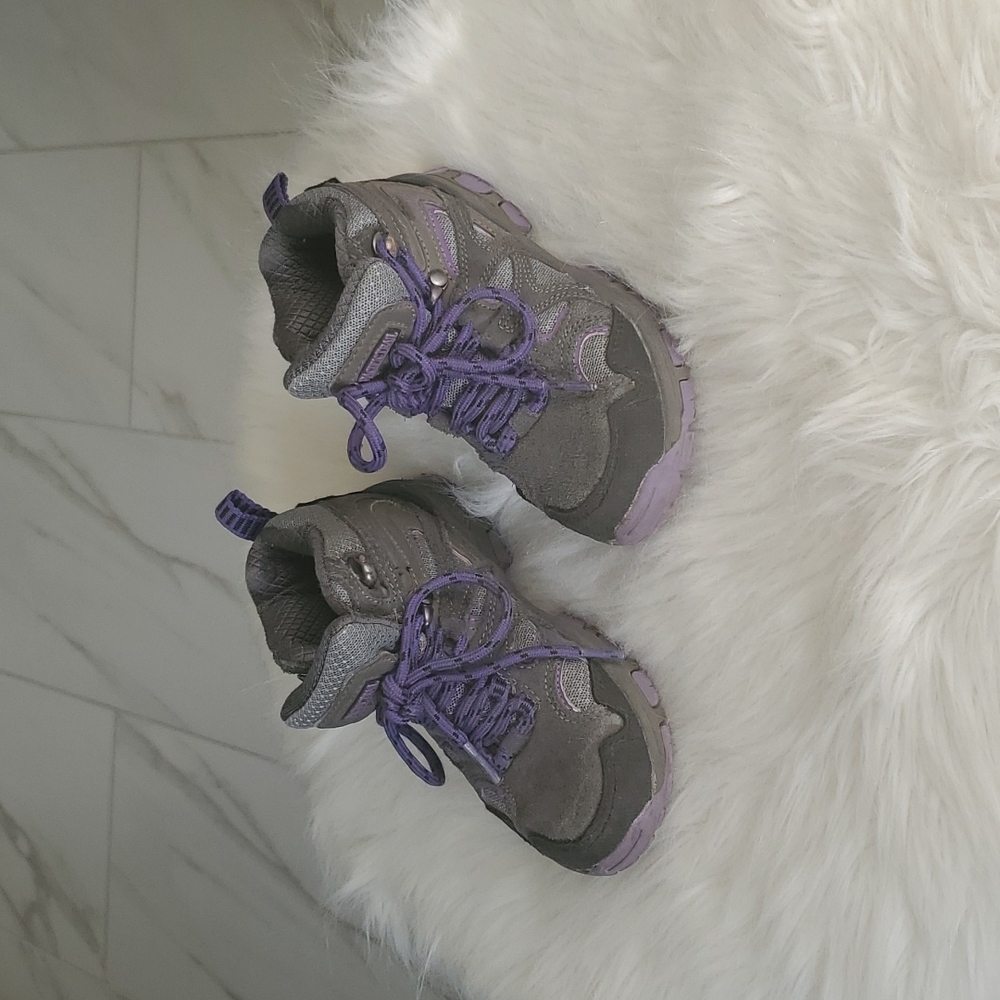 Hiking shoes
